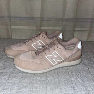 VELVET LIGHT PINK NEW BALANCE SNEAKERS